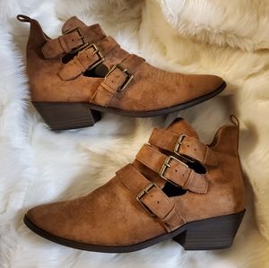 Universal Thread Booties